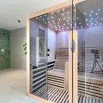 Sandro By Interhome