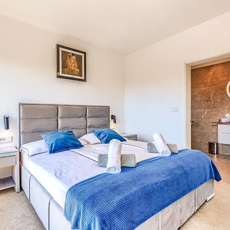 فيلة Sandro By Interhome *