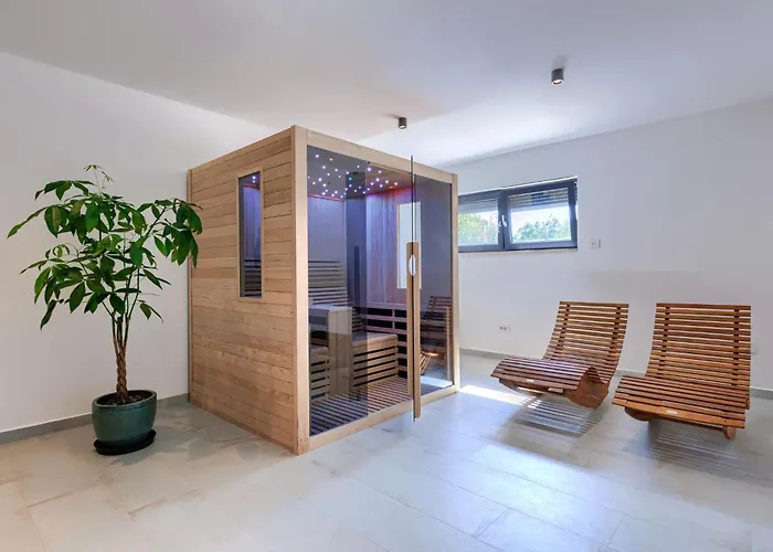 Villa Sandro By Interhome