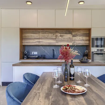 Villa Sandro By Interhome *