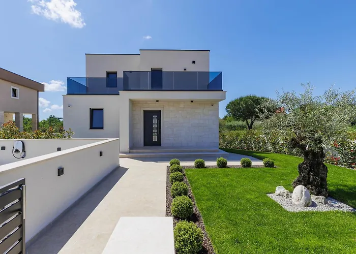 Sandro By Interhome Villa