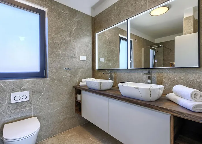 Sandro By Interhome Villa *