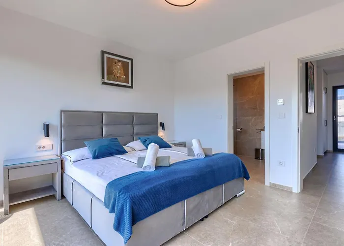 Sandro By Interhome * Poreč