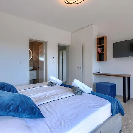 Sandro By Interhome 포레치